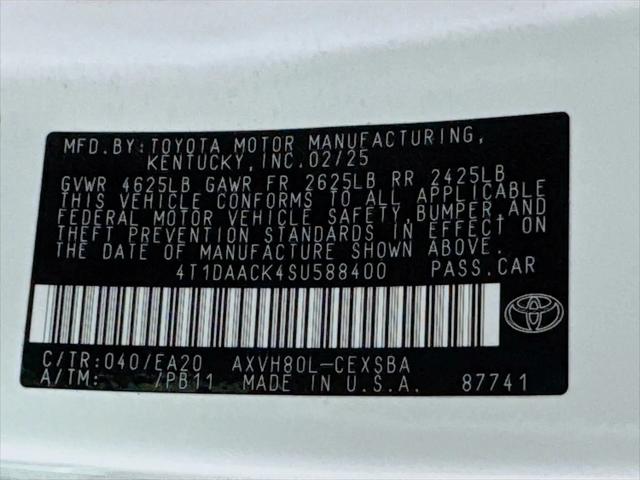 2025 Toyota Camry SE