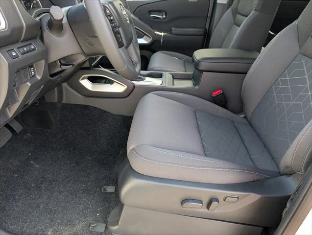2026 Nissan Frontier Crew Cab SV 4x2