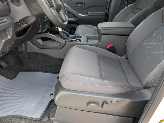 2026 Nissan Frontier Crew Cab SV 4x2
