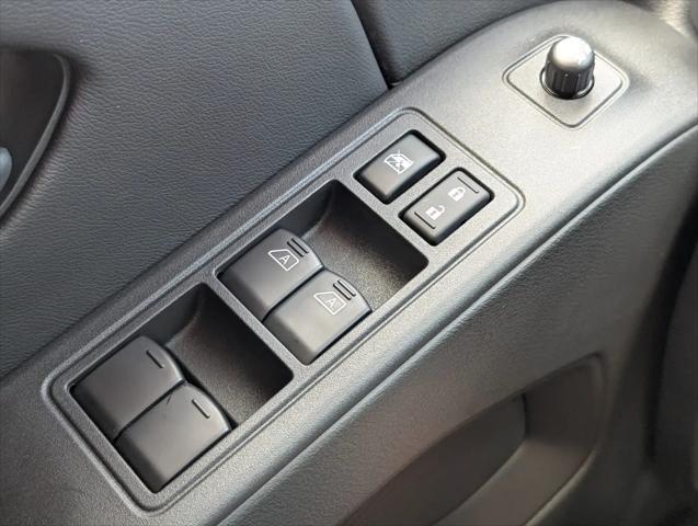 2026 Nissan Frontier Crew Cab SV 4x2