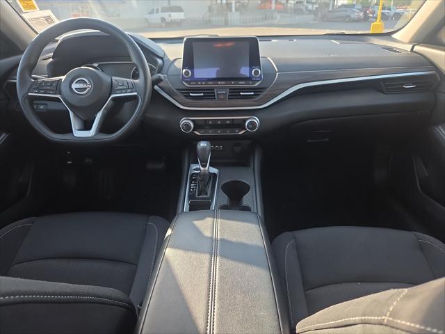 2025 Nissan Altima SV FWD