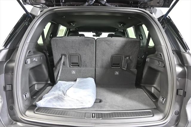2026 Jeep Grand Cherokee L Laredo 4x4