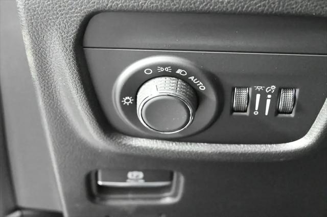 2026 Jeep Grand Cherokee L Laredo 4x4