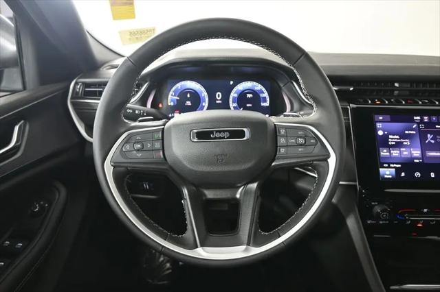 2026 Jeep Grand Cherokee L Laredo 4x4