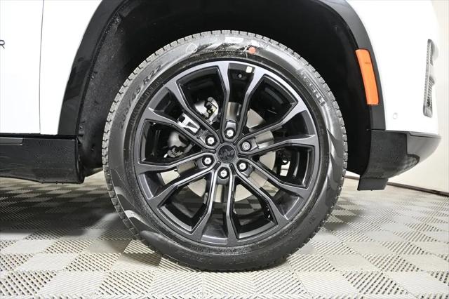 2026 Jeep Grand Wagoneer Summit Reserve 4x4