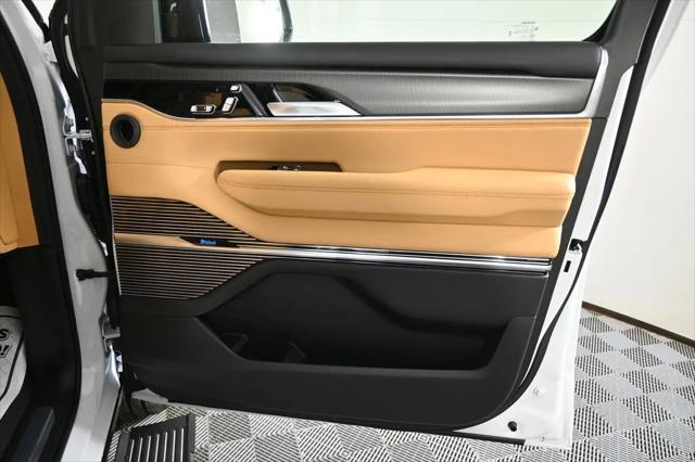 2026 Jeep Grand Wagoneer Summit Reserve 4x4