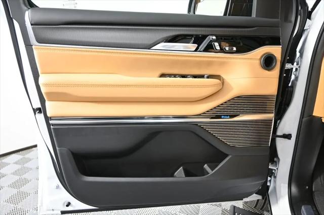 2026 Jeep Grand Wagoneer Summit Reserve 4x4