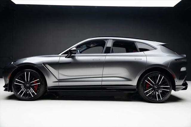 2024 Aston Martin DBX 707