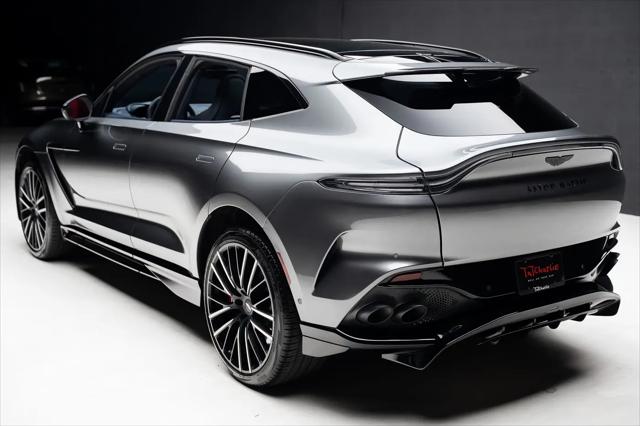 2024 Aston Martin DBX 707