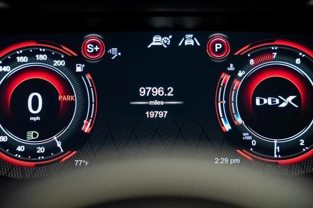 2024 Aston Martin DBX 707
