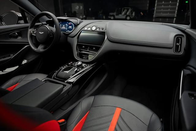 2024 Aston Martin DBX 707
