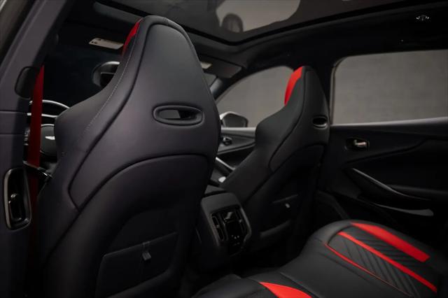 2024 Aston Martin DBX 707