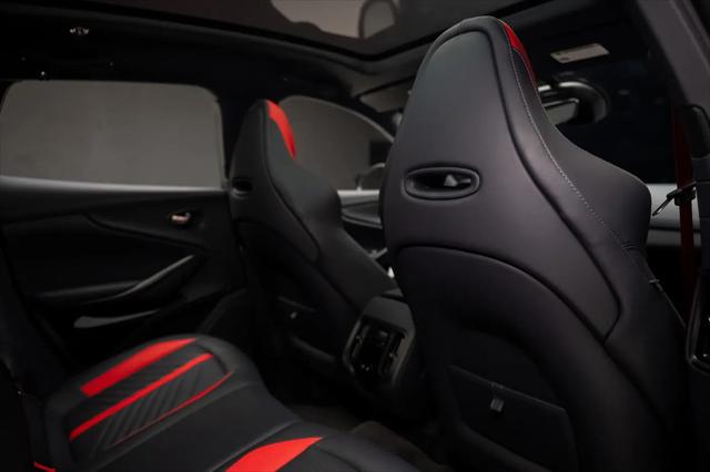 2024 Aston Martin DBX 707