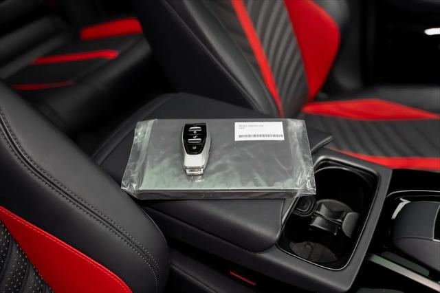 2024 Aston Martin DBX 707