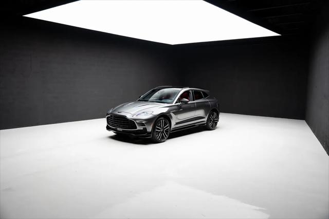 2024 Aston Martin DBX 707