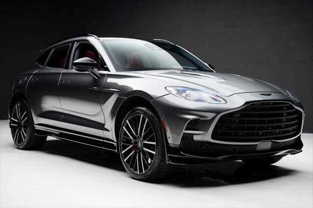 2024 Aston Martin DBX 707