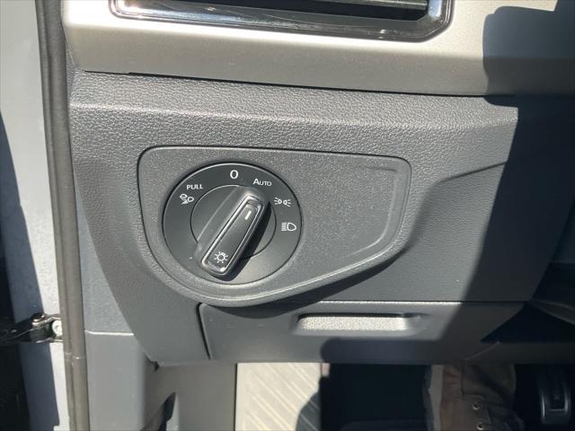 2021 Volkswagen Atlas Cross Sport 3.6L V6 SEL Premium R-Line