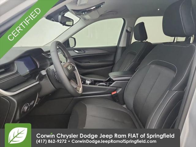 2023 Jeep Grand Cherokee L Laredo 4x4