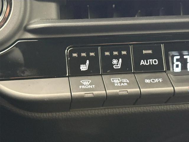 2024 Toyota Crown Platinum