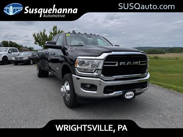 2019 RAM 3500 Big Horn Crew Cab 4x4 8 Box 2019 RAM 3500 Big Horn Crew Cab 4x4 8 Box