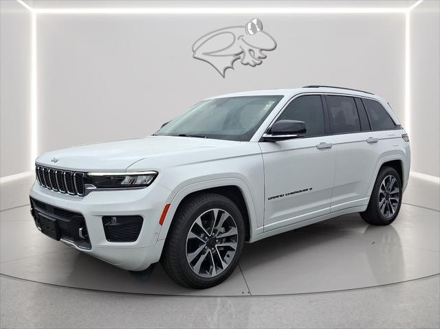 2023 Jeep Grand Cherokee Overland 4x4 2023 Jeep Grand Cherokee Overland 4x4