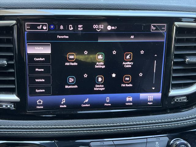2022 Chrysler Pacifica Hybrid Touring L