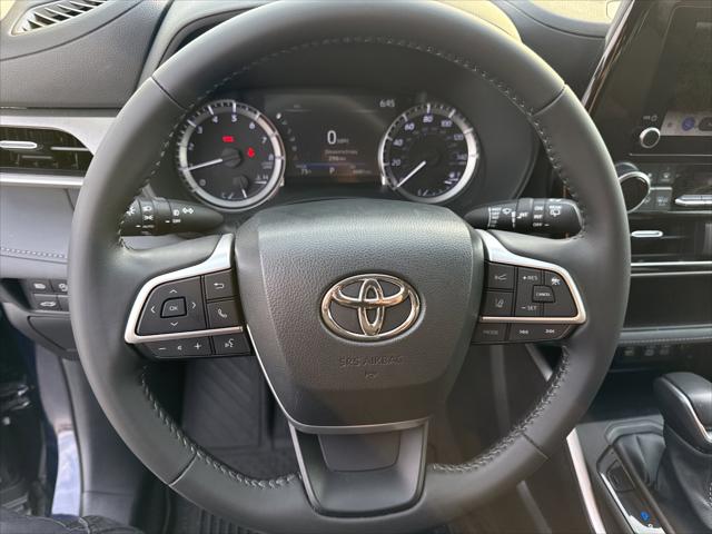 2023 Toyota Highlander Platinum
