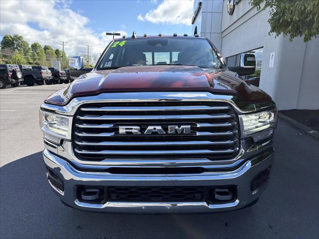 2024 Ram 3500 Limited Longhorn Crew Cab 4x4 8' Box