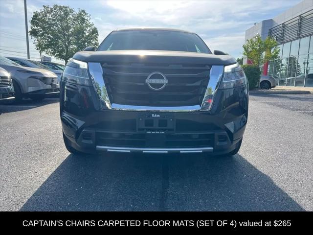 2023 Nissan Pathfinder SL 4WD