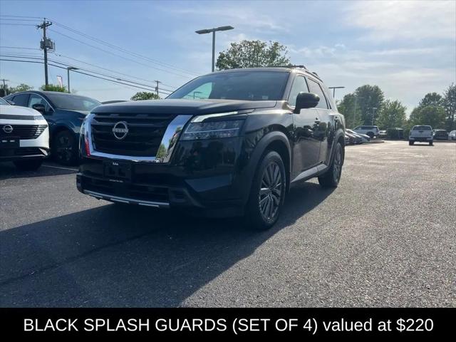 2023 Nissan Pathfinder SL 4WD