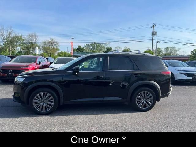 2023 Nissan Pathfinder SL 4WD