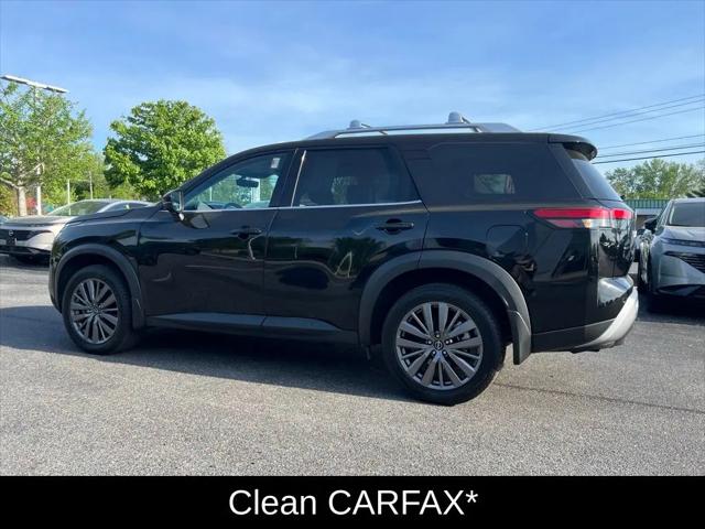 2023 Nissan Pathfinder SL 4WD