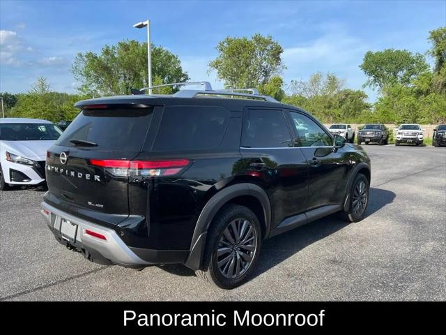2023 Nissan Pathfinder SL 4WD