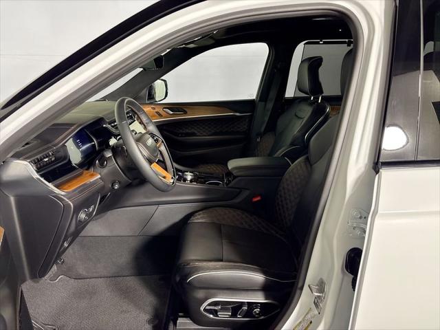 2025 Jeep Grand Cherokee Summit Reserve 4x4