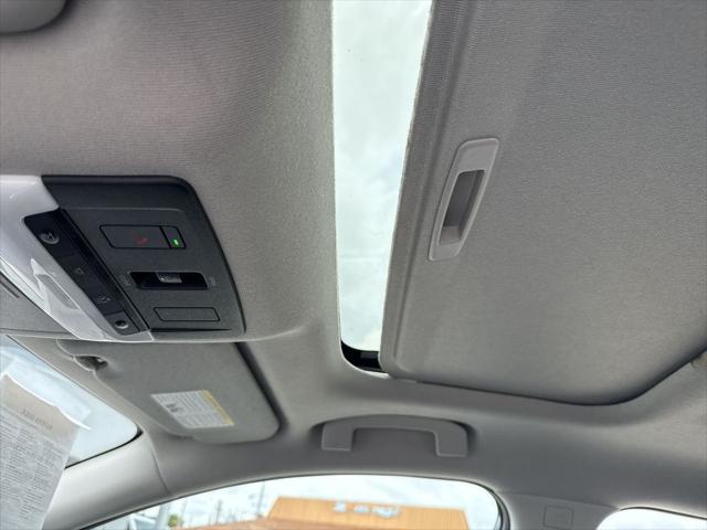 2023 Nissan Sentra SR Xtronic CVT