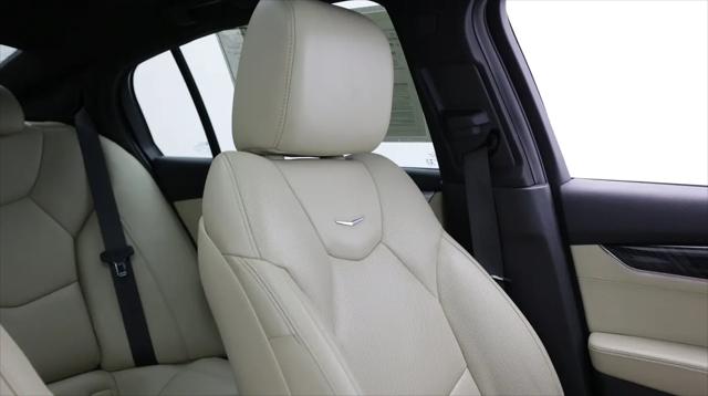 2022 Cadillac CT5 Premium Luxury