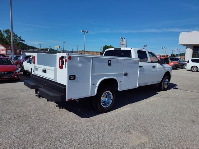 2026 RAM Ram 3500 Chassis Cab RAM 3500 TRADESMAN CREW CAB CHASSIS 4X4 60 CA 2026 RAM Ram 3500 Chassis Cab RAM 3500 TRADESMAN CREW CAB CHASSIS 4X4 60 CA