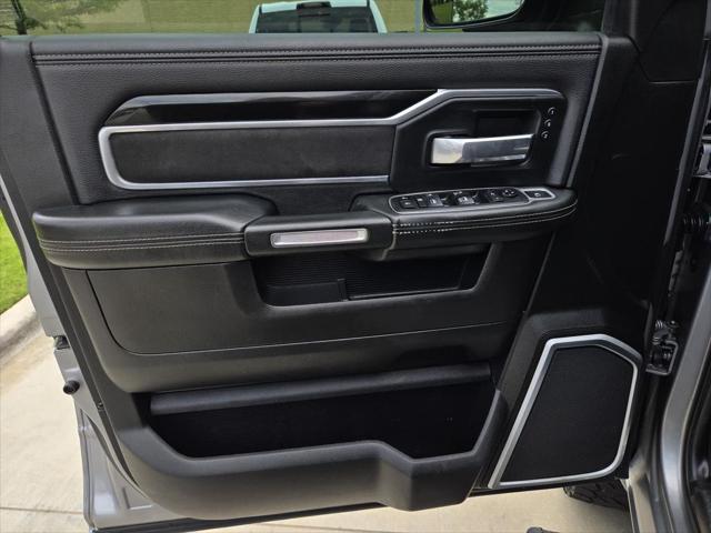 2019 Ram 2500 Laramie Crew Cab 4x4 8' Box
