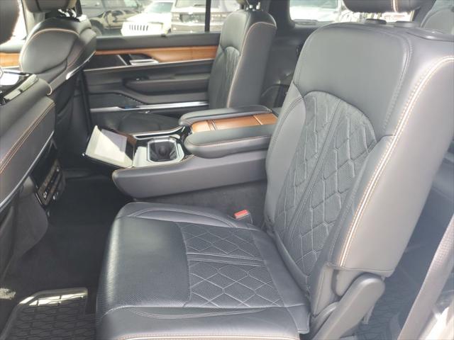 2024 Jeep Grand Wagoneer L Series III 4x4