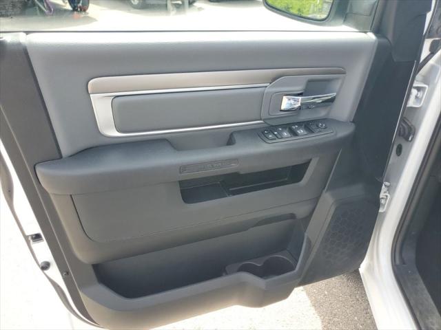 2024 Ram 1500 Classic SLT Quad Cab 4x4 6'4" Box