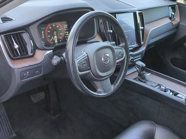2019 Volvo XC60 T6 Momentum