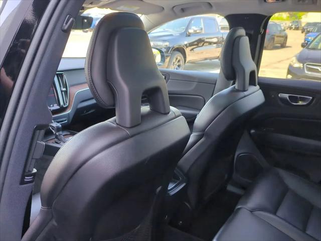 2019 Volvo XC60 T6 Momentum
