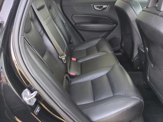 2019 Volvo XC60 T6 Momentum