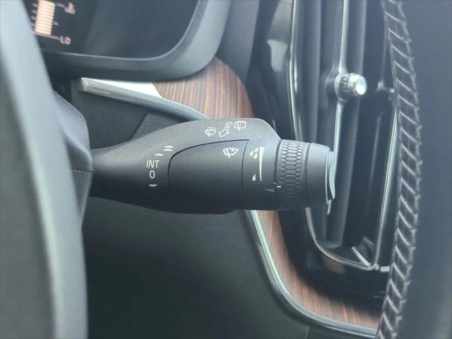 2019 Volvo XC60 T6 Momentum