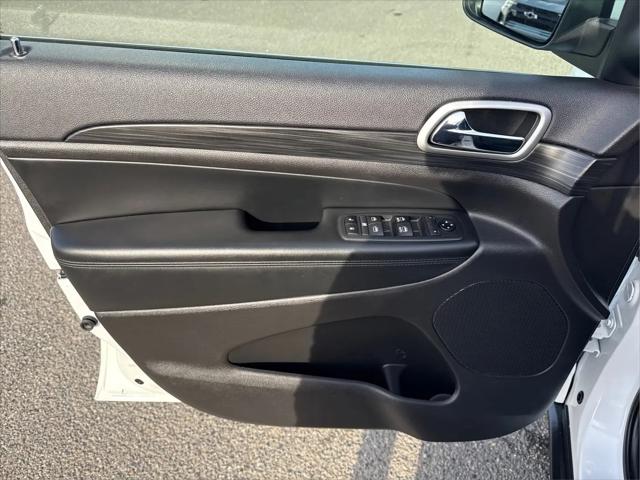 2019 Jeep Grand Cherokee Laredo