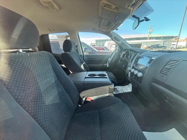 2012 Toyota Tundra Grade 5.7L V8