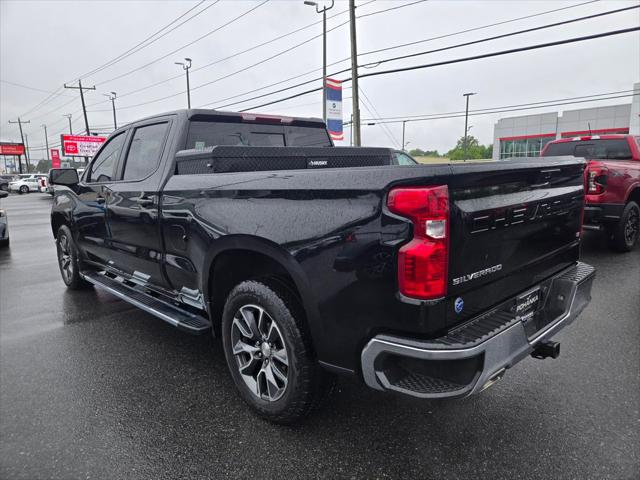2024 Chevrolet Silverado 1500 4WD Crew Cab Standard Bed LT