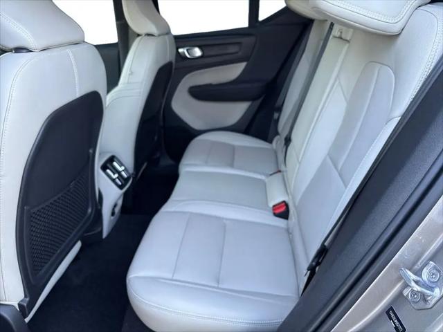 2021 Volvo XC40 T5 Inscription