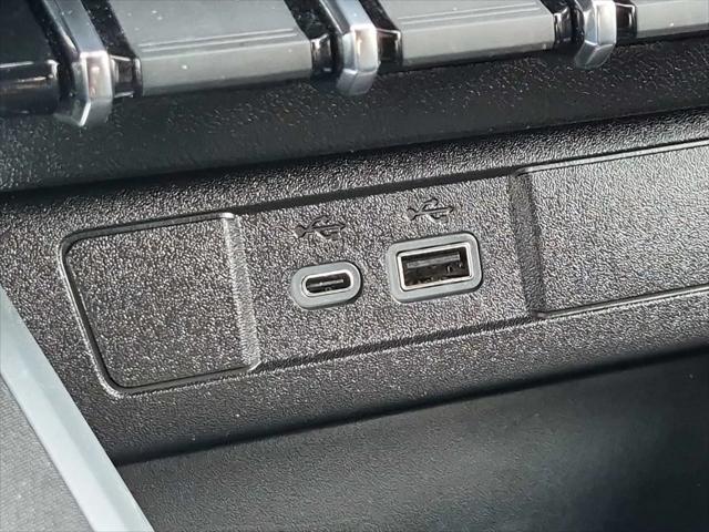 2023 Chevrolet Colorado 4WD Crew Cab Short Box LT