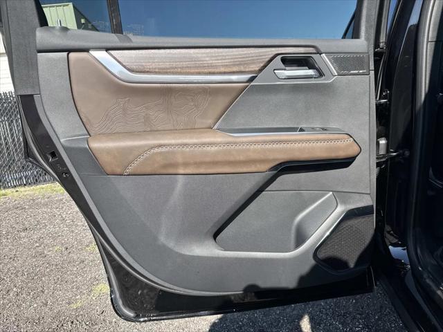 2026 GMC Acadia Denali Ultimate AWD